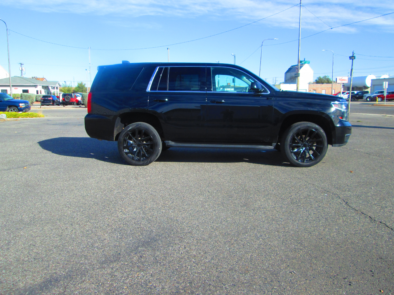 Chevrolet Tahoe 4WD 4dr Commercial 2020