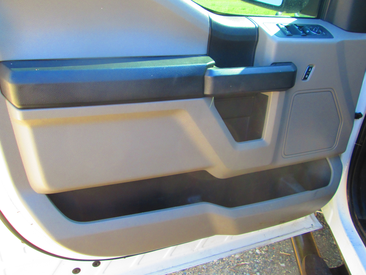 Ford 1/2 Ton Trucks  2019 Ford 1/2 Ton Trucks  2019