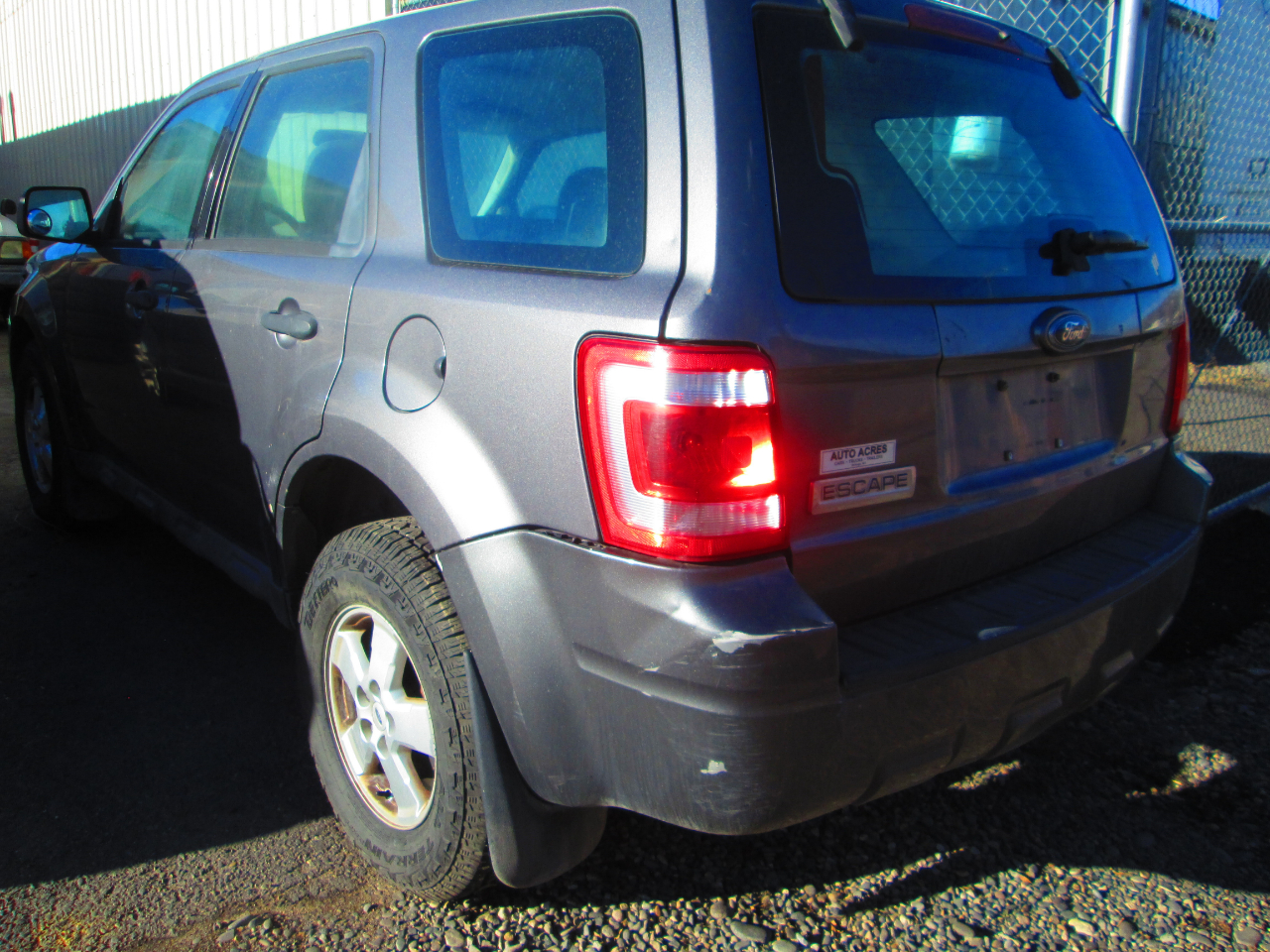 Ford Escape FWD 4dr I4 Man XLS 2009