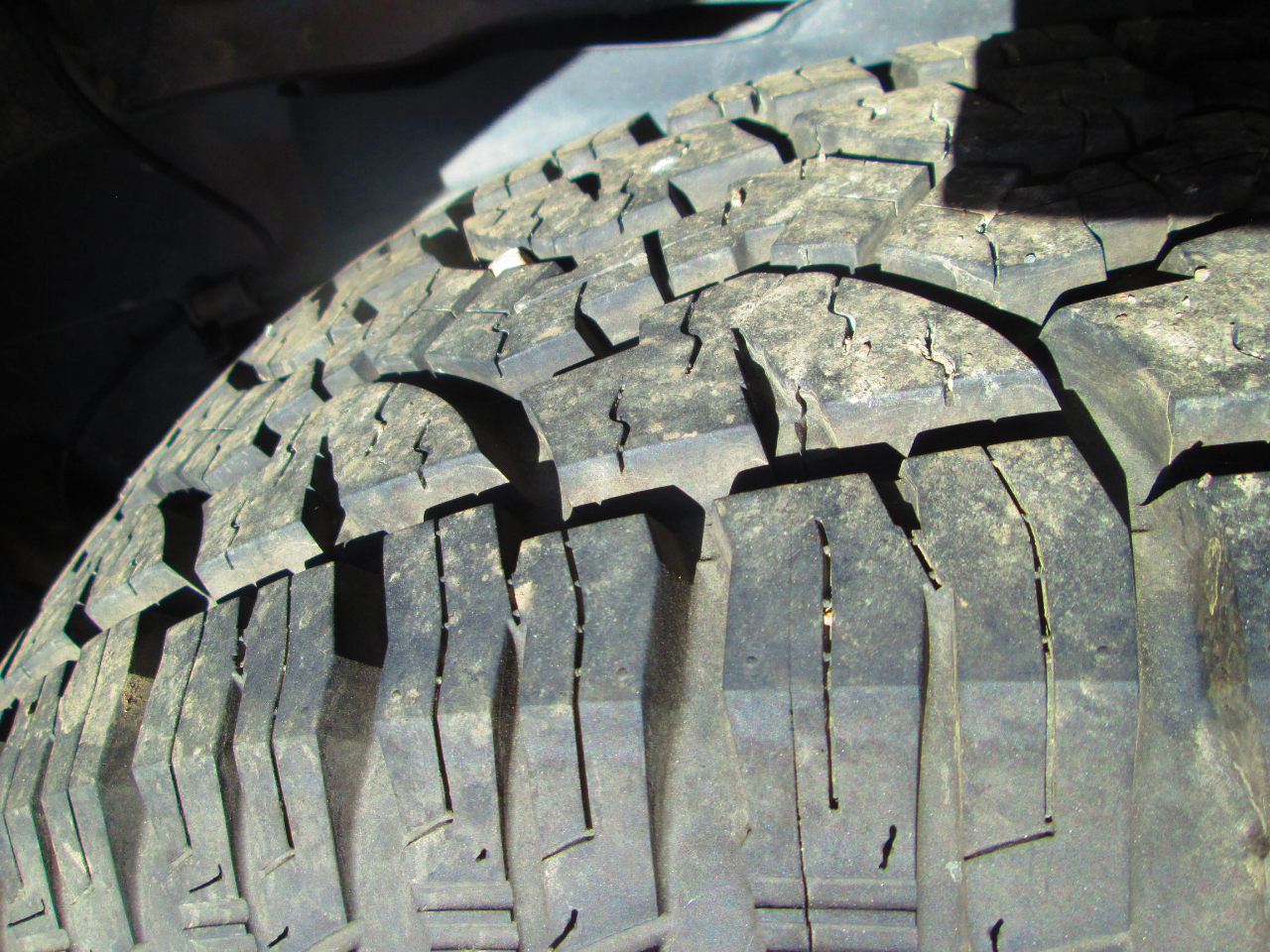 Ford Escape FWD 4dr I4 Man XLS 2009