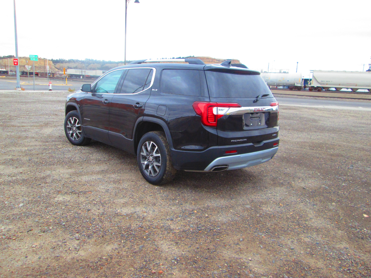 GMC Acadia AWD 4dr SLE 2021