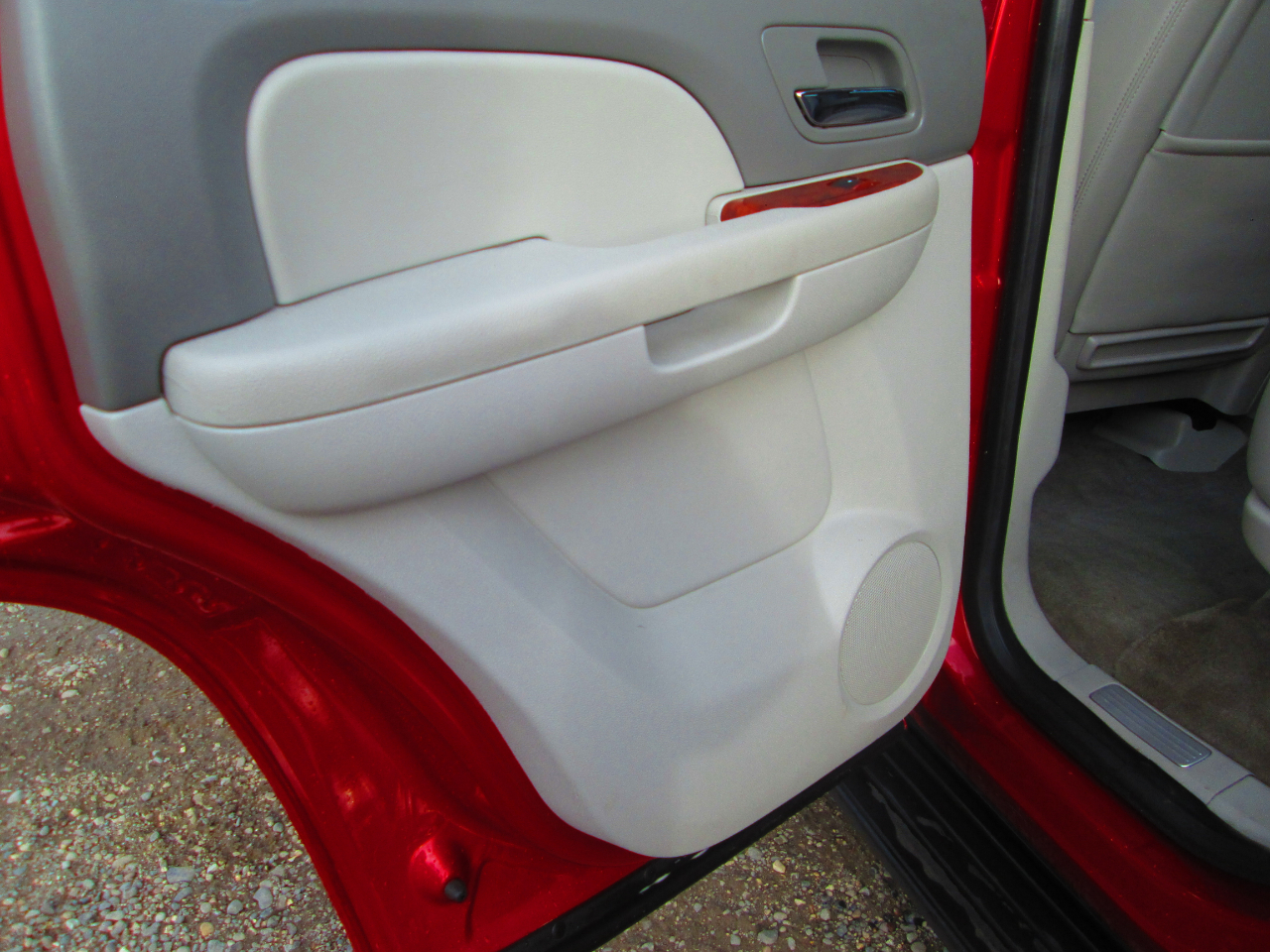 Chevrolet Tahoe 4WD 4dr 1500 LTZ 2013