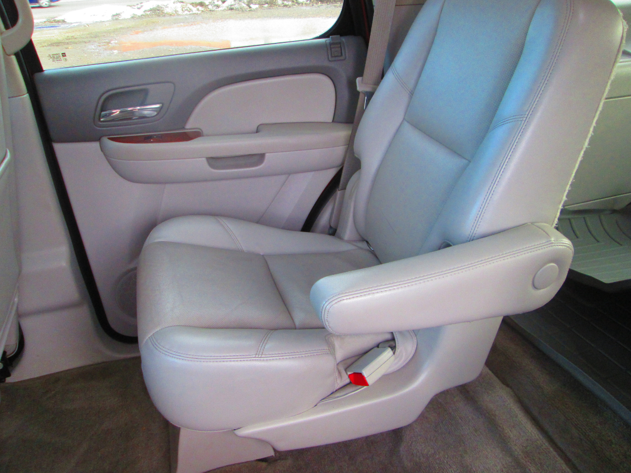 Chevrolet Tahoe 4WD 4dr 1500 LTZ 2013