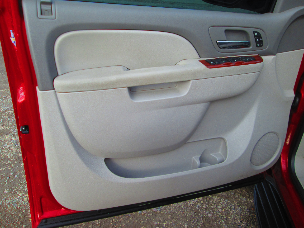 Chevrolet Tahoe 4WD 4dr 1500 LTZ 2013