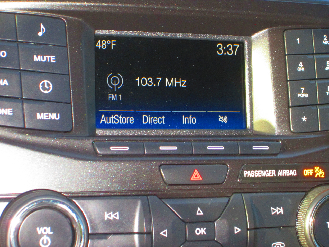 Ford Explorer Base 4WD 2017