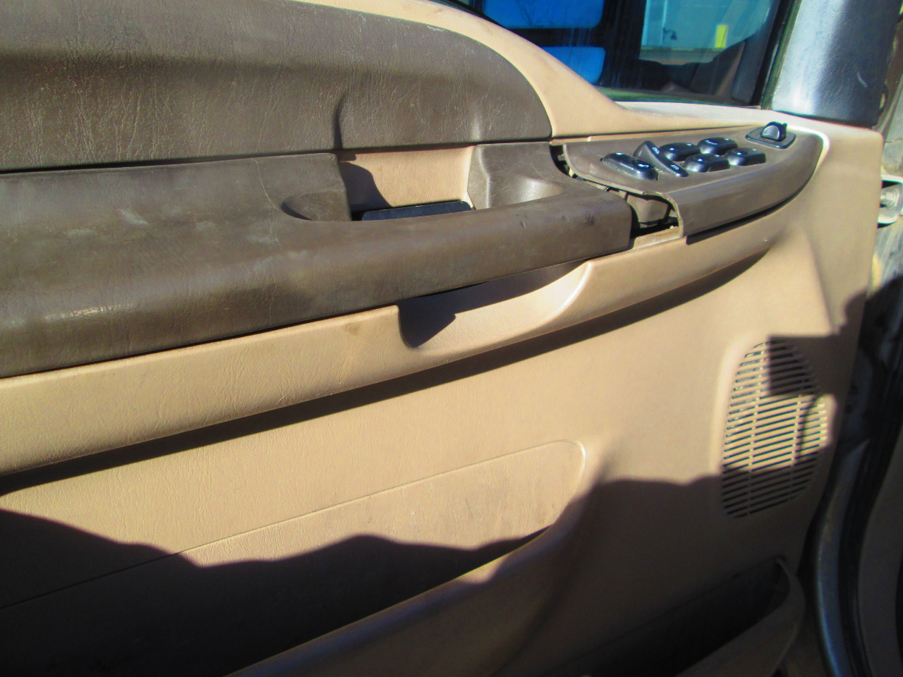 Ford Super Duty F-250 Crew Cab 172" XLT 4WD 2004