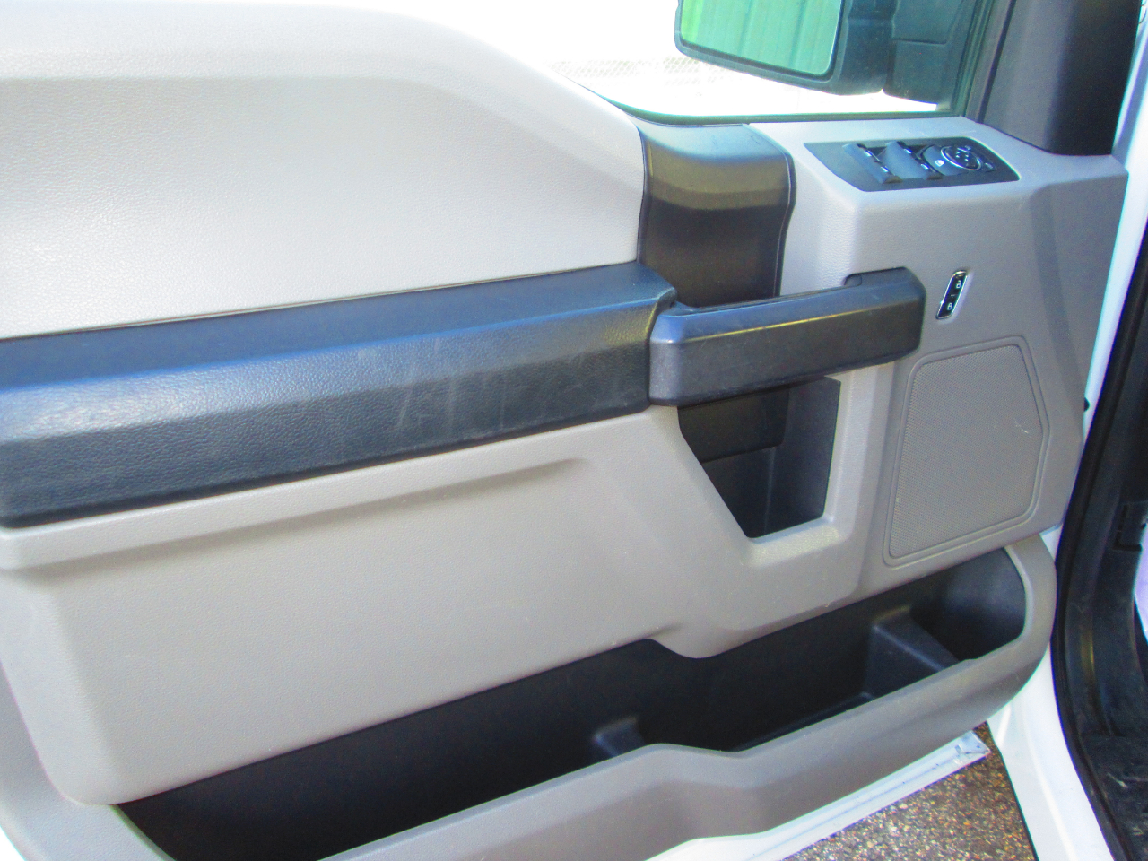 Ford F-150 XL 4WD SuperCrew 5.5' Box 2018