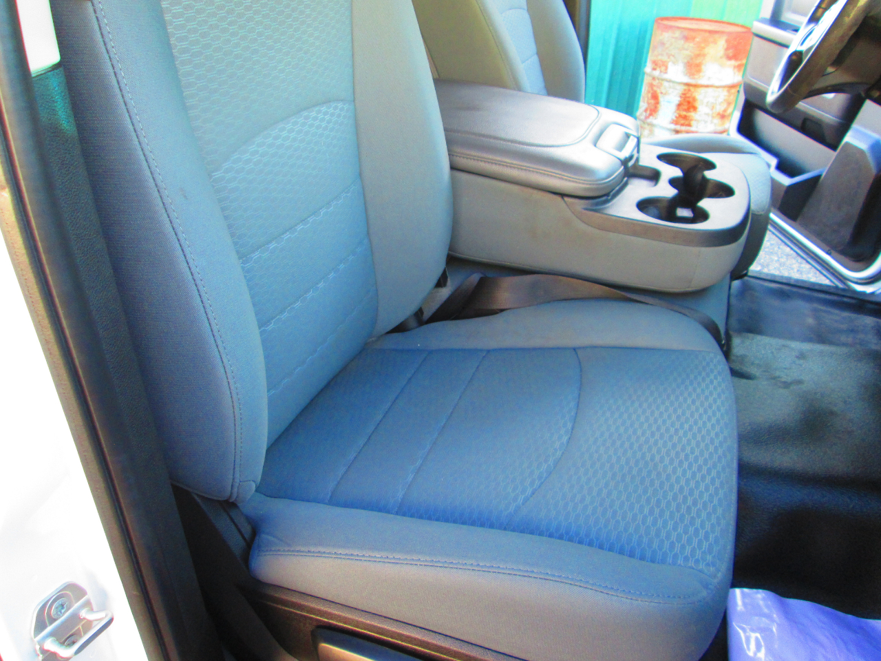 RAM 1500 Classic Tradesman 4x4 Quad Cab 6'4" Box 2020