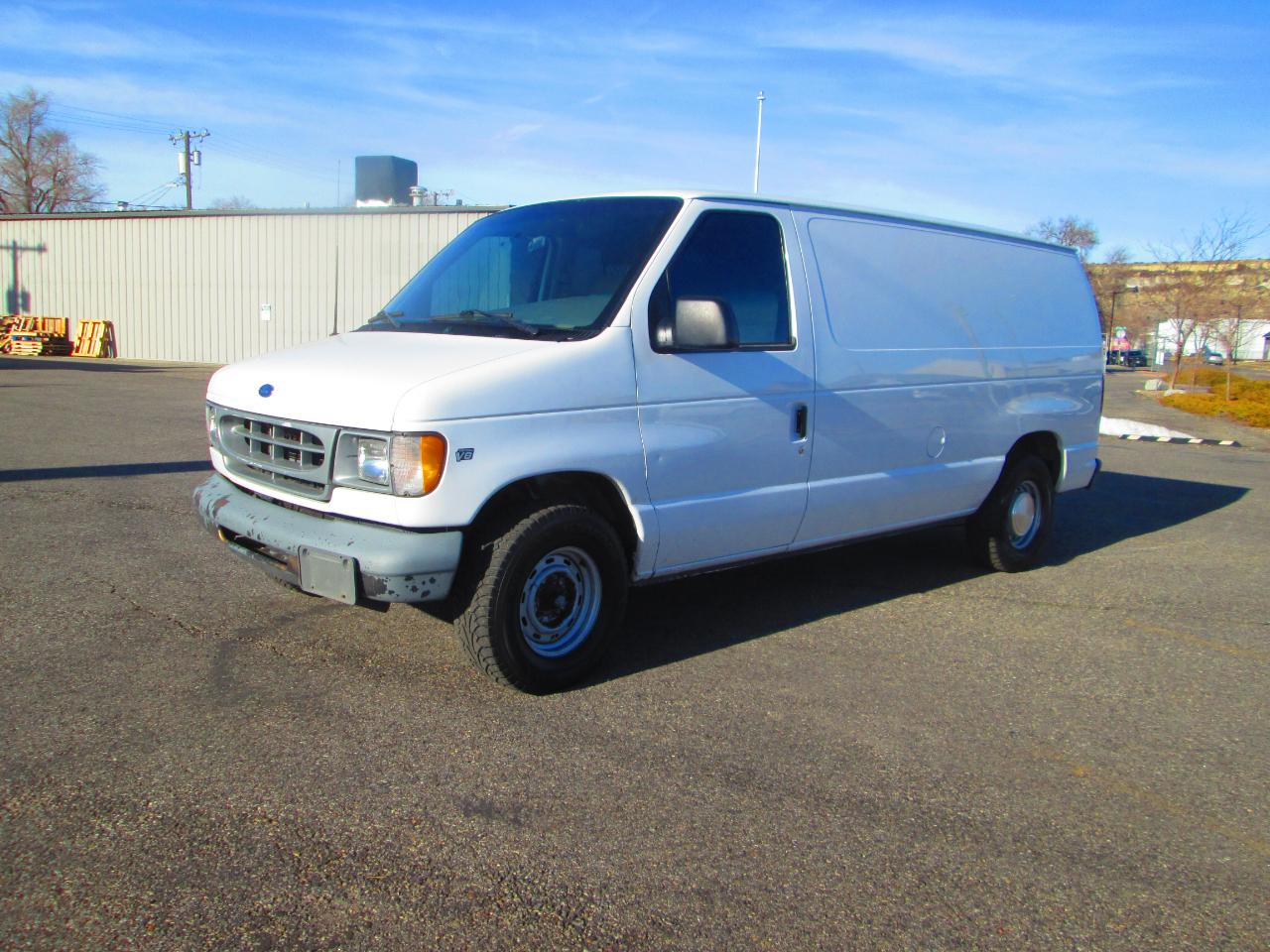 Ford Econoline Cargo Van E-150 2000