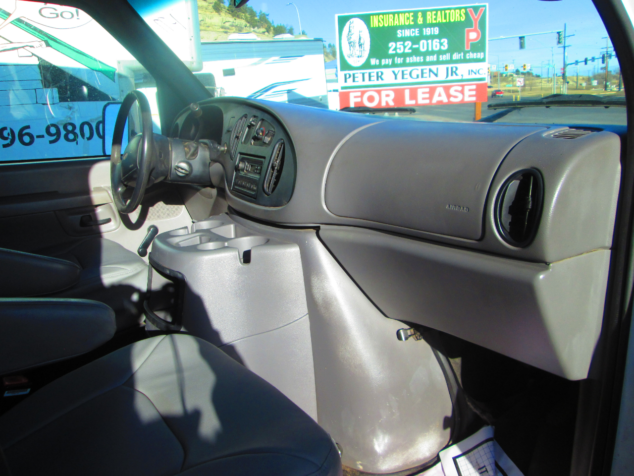 Ford Econoline Commercial Cutaway E-450 Super Duty 158" WB DRW 2002