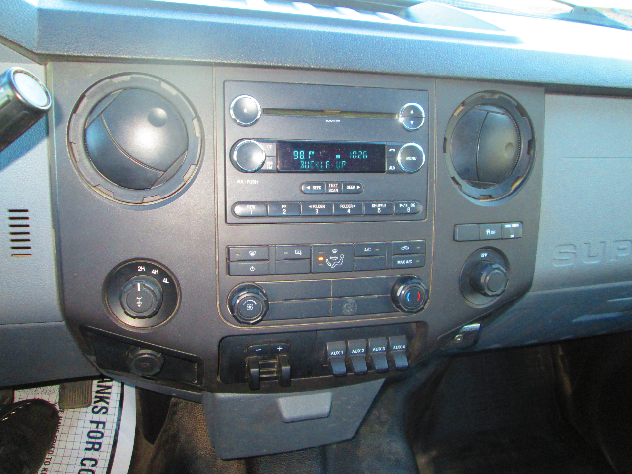 Ford Super Duty F-350 SRW 4WD SuperCab 162" WB 60" CA XL 2014