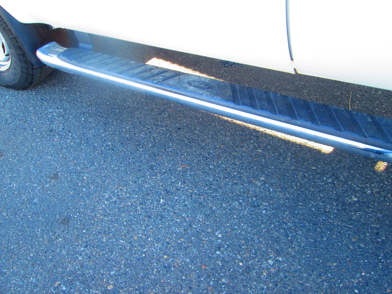 Ford Super Duty F-350 SRW 4WD SuperCab 162" WB 60" CA XL 2014