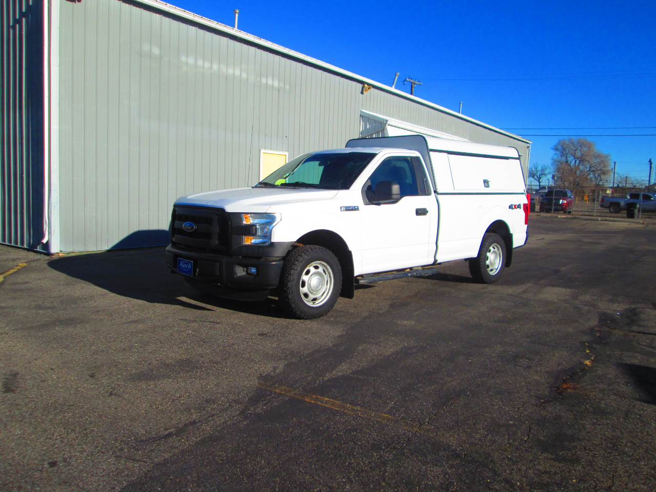 Ford F-150 4WD Reg Cab 141" XL 2016