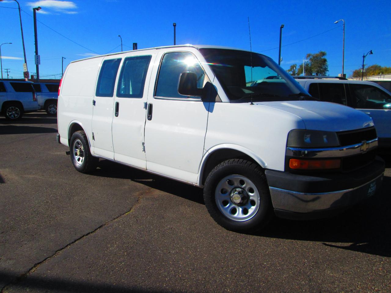Chevrolet Express Cargo Van AWD 1500 135" 2012