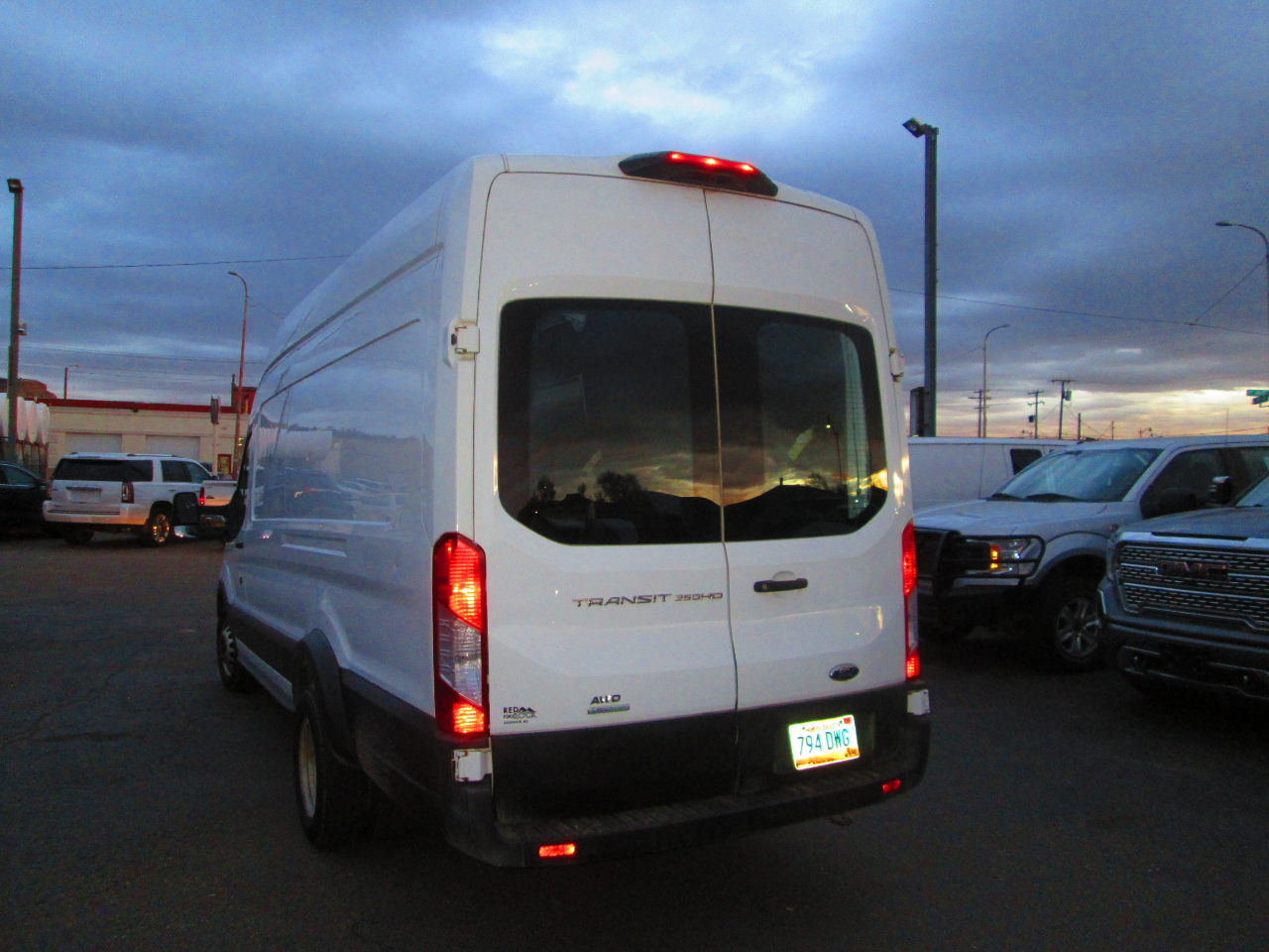 Ford Transit Cargo Van T-350 HD 148" EL Hi Rf 10360 GVWR DRW AWD 2022