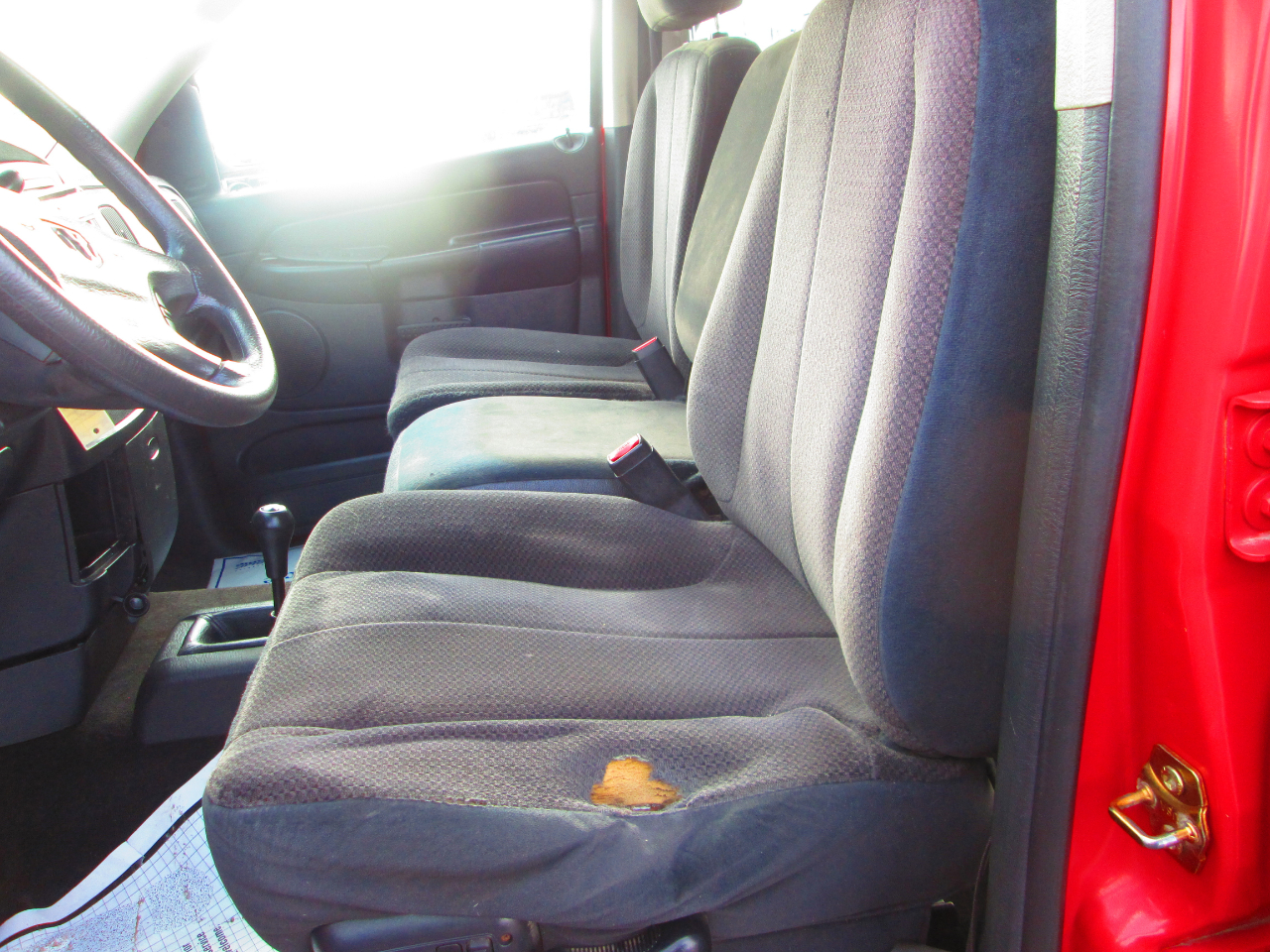 Dodge Ram 1500 4dr Quad Cab 140.5" WB 4WD SLT 2003