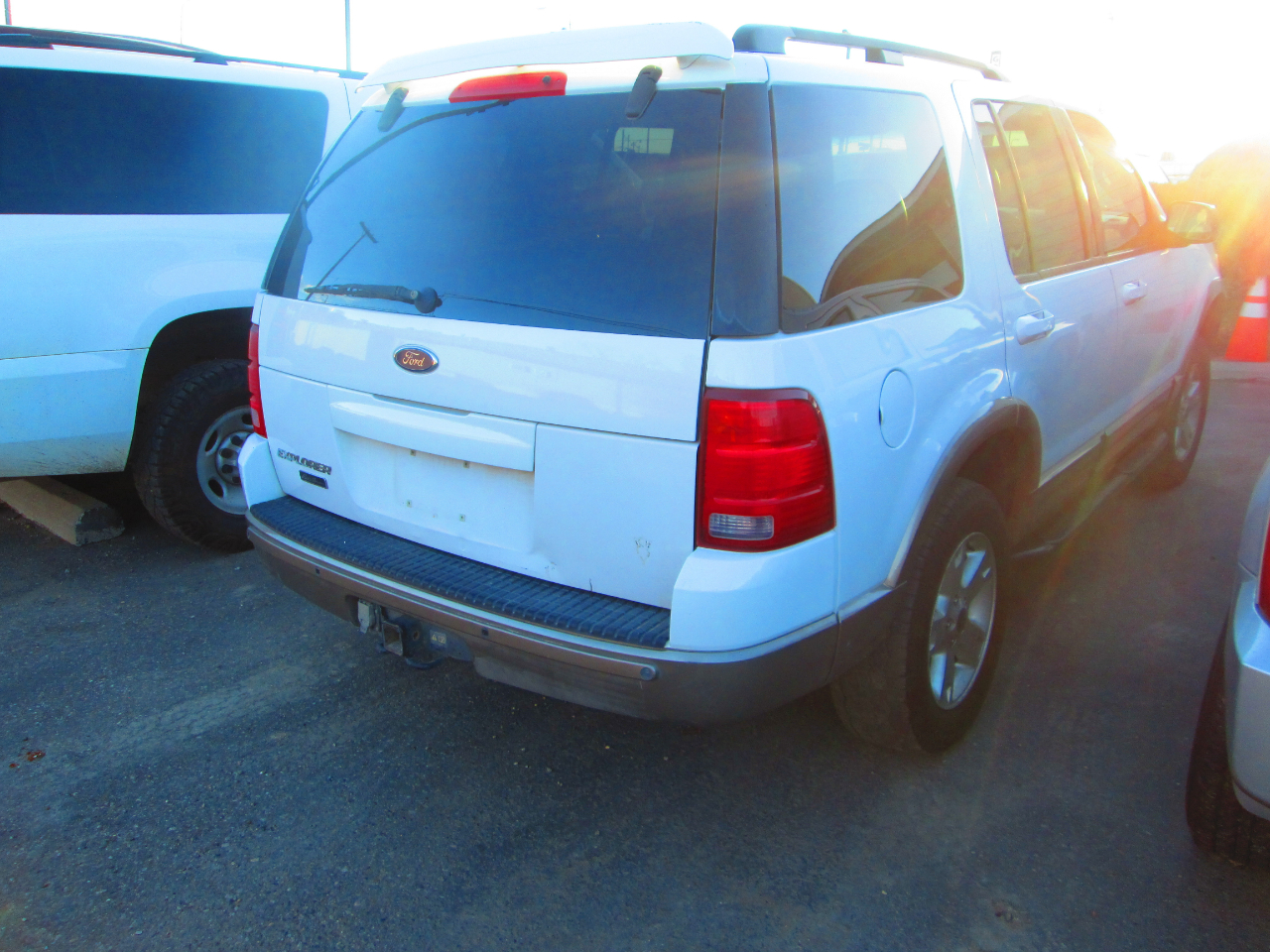 Ford Explorer 4dr 114" WB 4.6L Eddie Bauer 4WD 2003