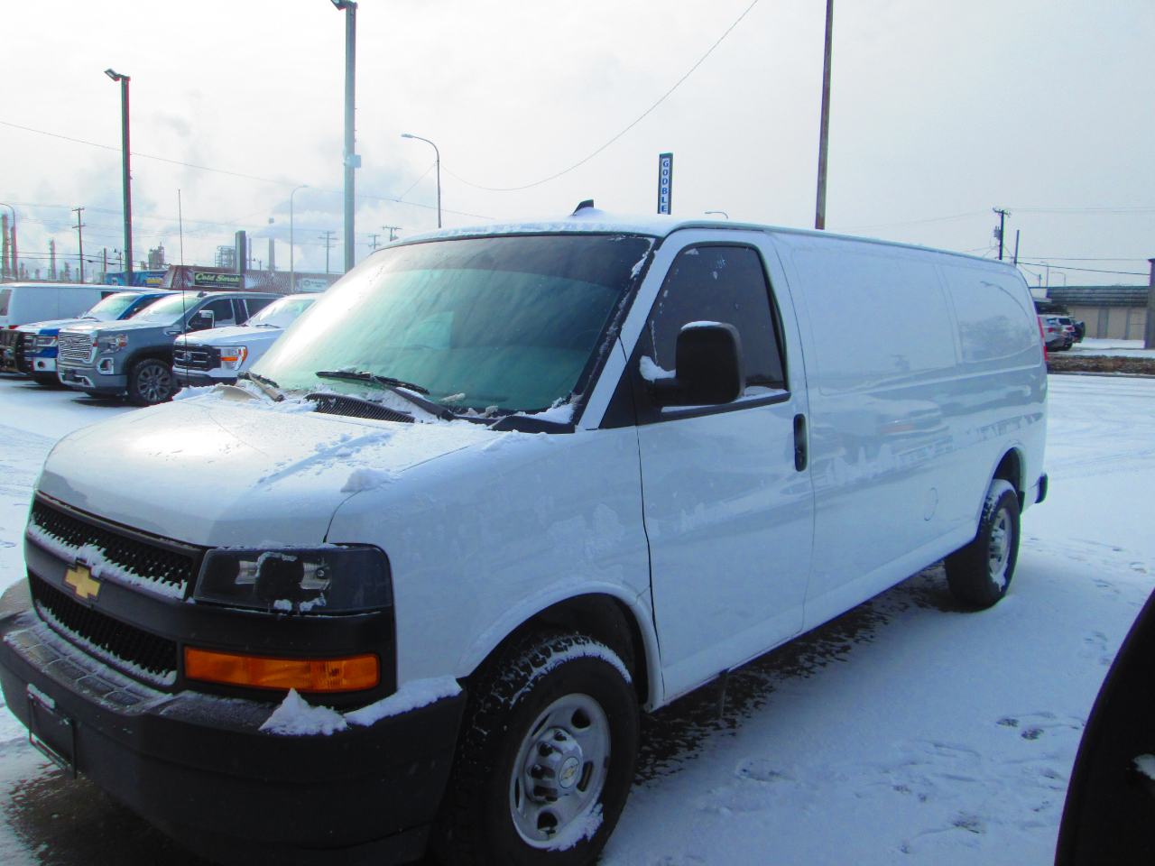 Chevrolet Express Cargo Van RWD 2500 155" 2021