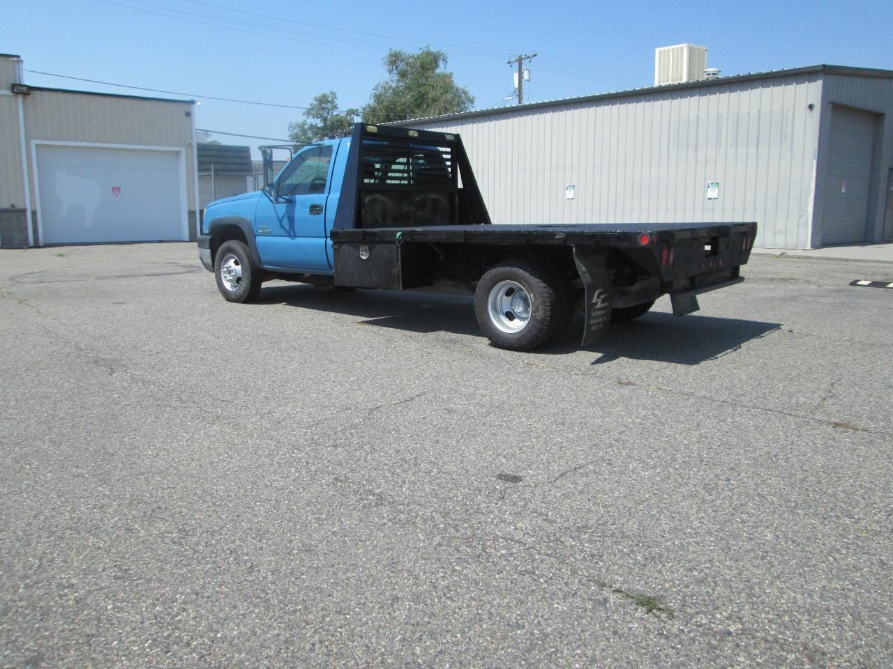 Chevrolet Silverado 3500 Classic 2WD Reg Cab 161.5" WB, 84.9" CA WT 2007