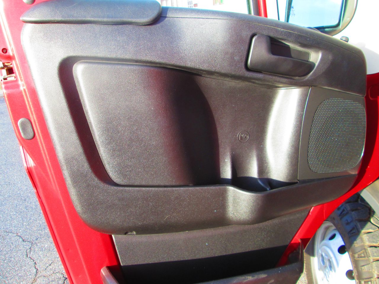 RAM ProMaster Cargo Van 1500 High Roof 136" WB 2018