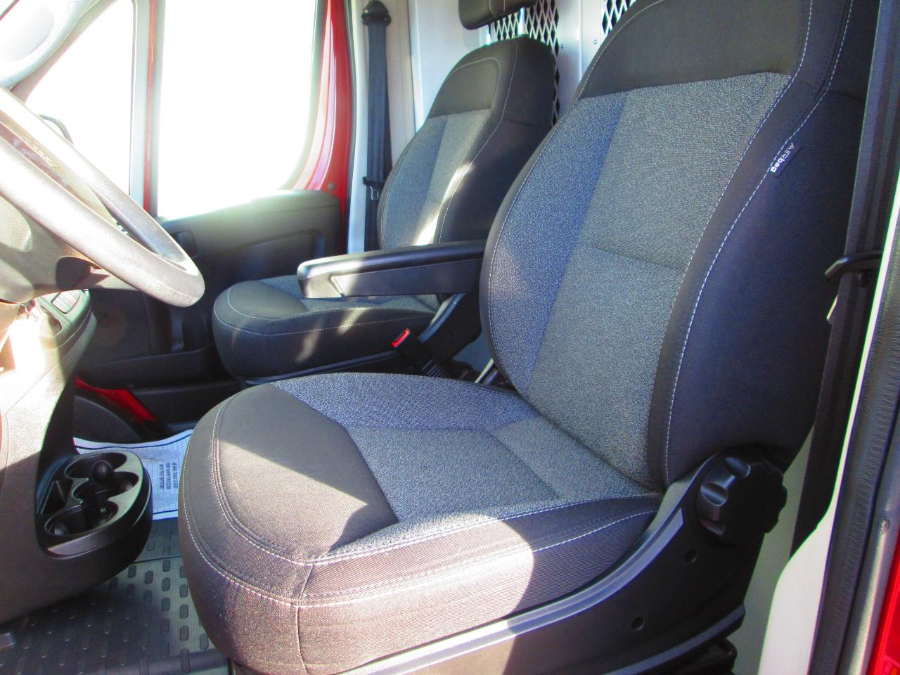 RAM ProMaster Cargo Van 1500 High Roof 136" WB 2018