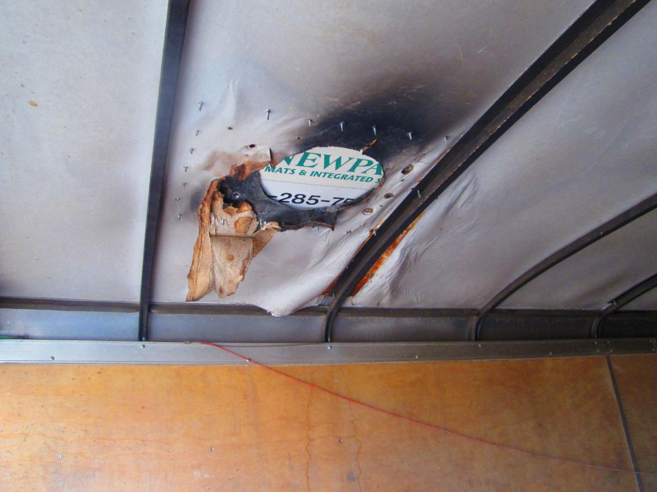 Sure-Trac STR Commercial Round Top Enclosed Cargo  2018