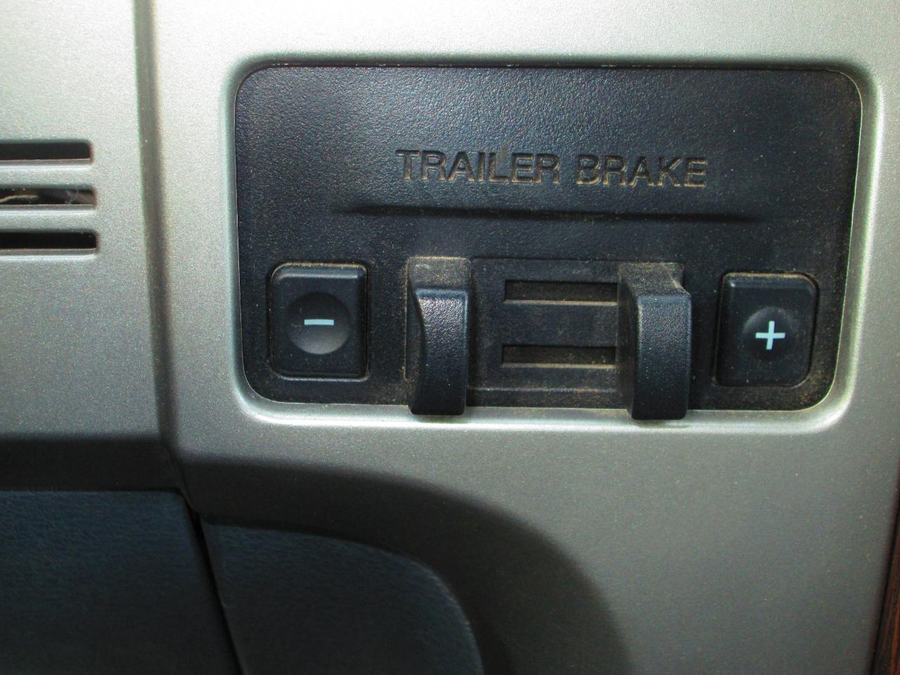 Ford F-150 4WD SuperCrew 145" Lariat 2014