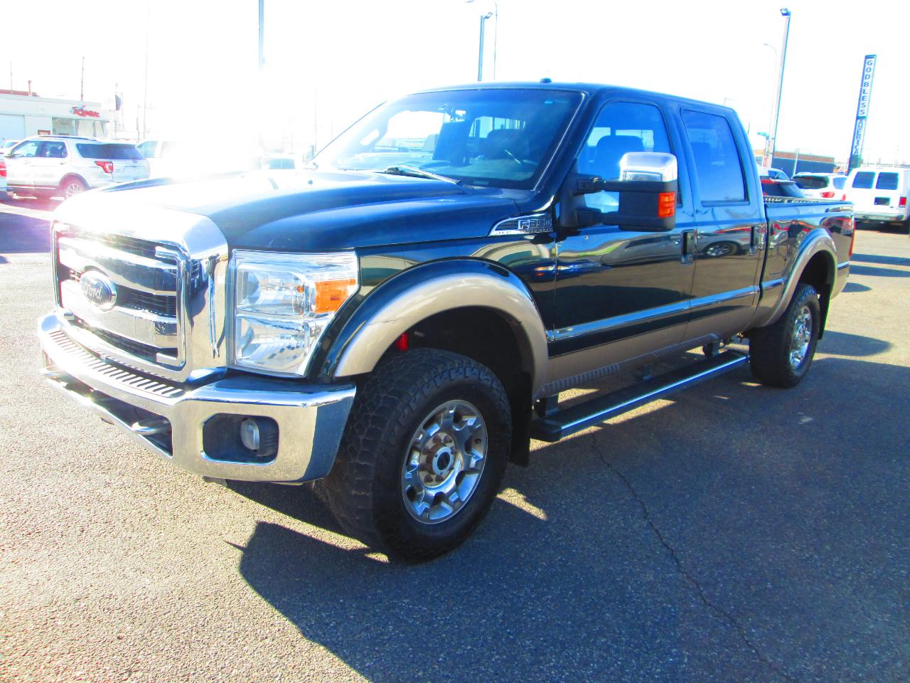 Ford Super Duty F-350 SRW 4WD Crew Cab 156" Lariat 2014