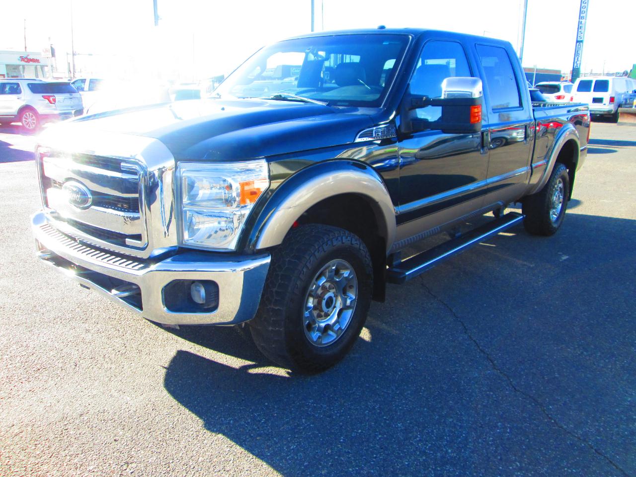 Ford Super Duty F-350 SRW 4WD Crew Cab 156" Lariat 2014