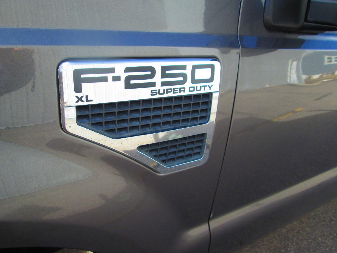 Ford Super Duty F-250 SRW 4WD SuperCab 142" XL 2008