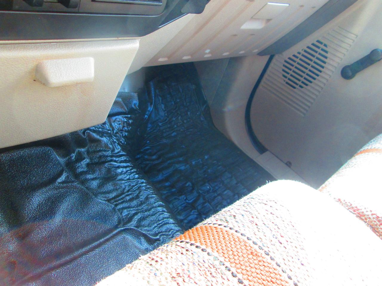 Ford Super Duty F-250 SRW 4WD SuperCab 142" XL 2008