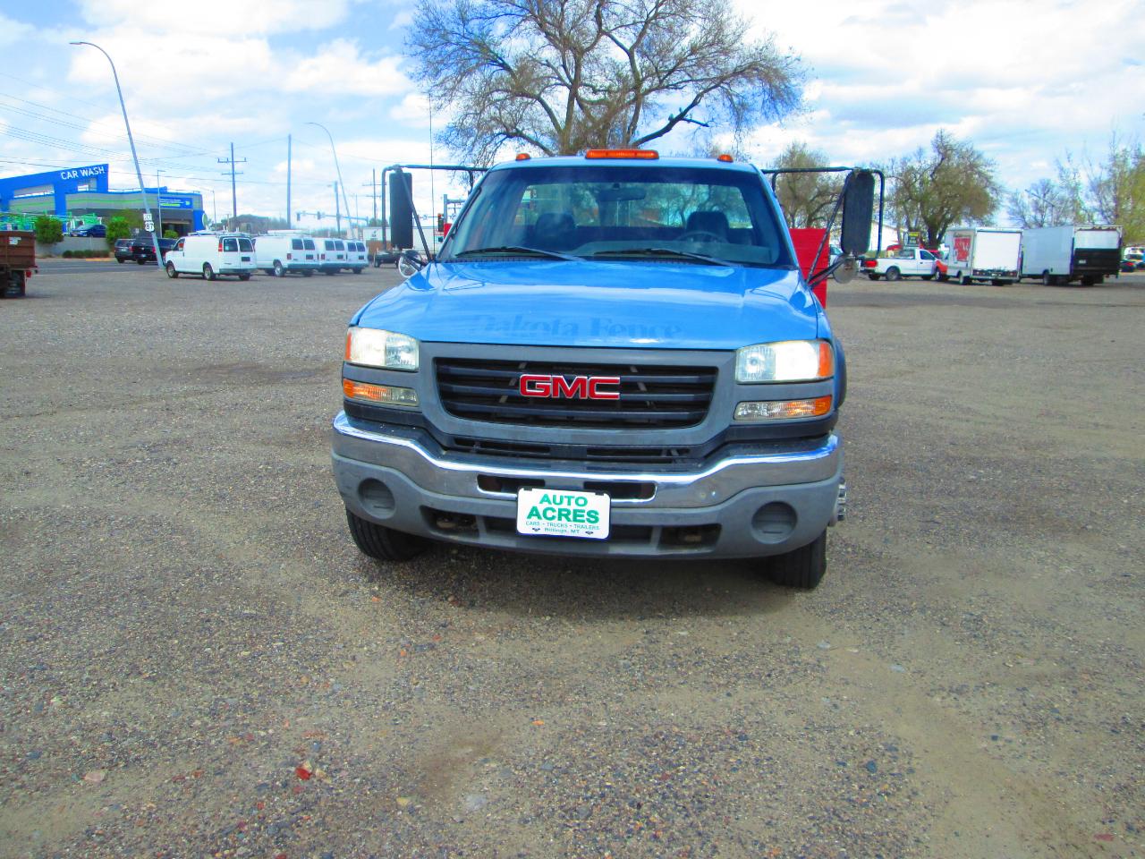 GMC Sierra 3500 Reg Cab 161.5" WB, 84.9" CA WT 2004