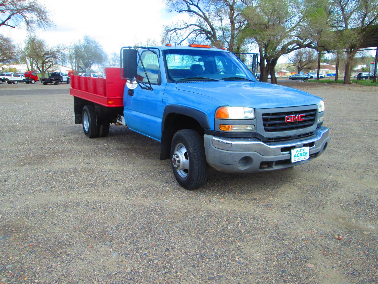 GMC Sierra 3500 Reg Cab 161.5" WB, 84.9" CA WT 2004