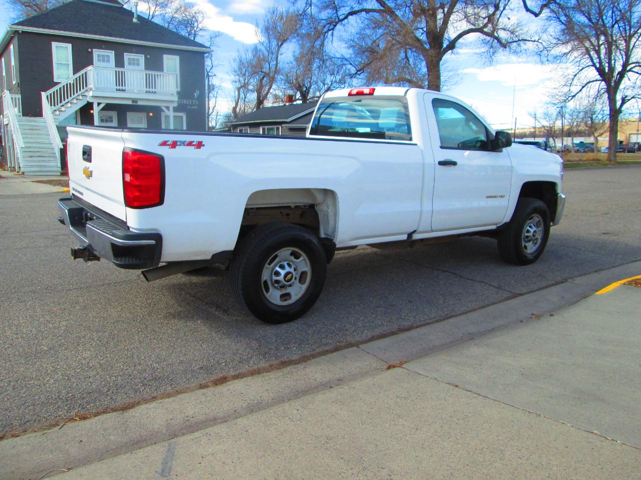 Chevrolet Silverado 2500HD 4WD Reg Cab 133.6" Work Truck 2018