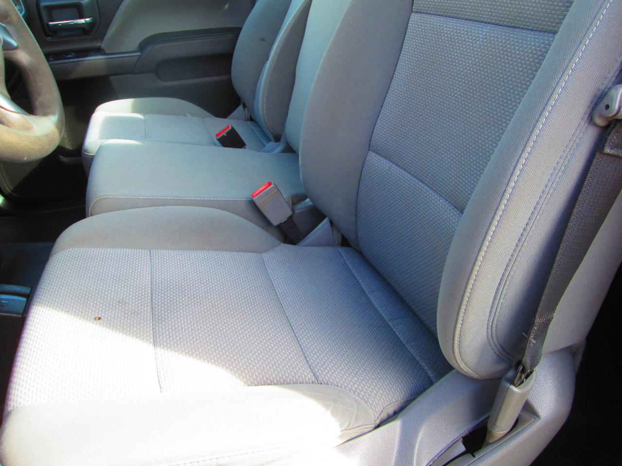 Chevrolet Silverado 2500HD 4WD Reg Cab 133.6" Work Truck 2018