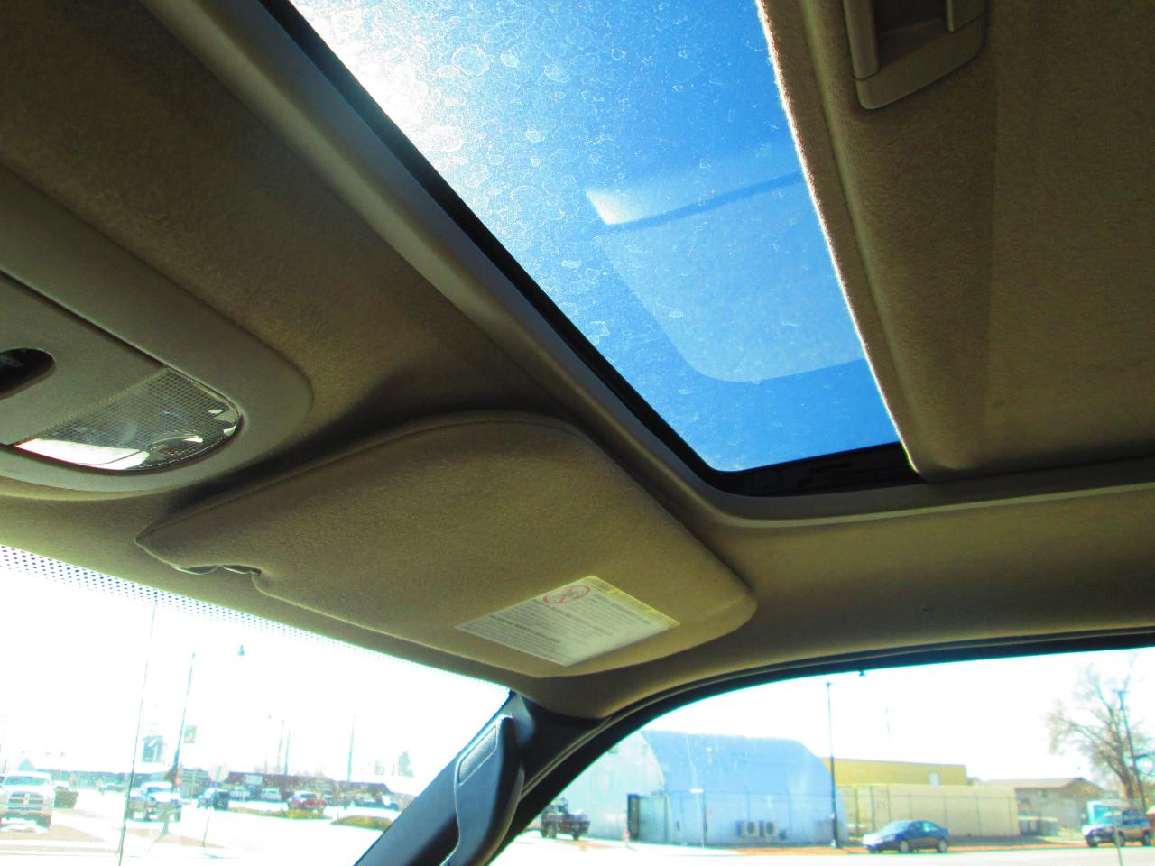 Ford Super Duty F-350 SRW 4WD Crew Cab 156" Lariat 2009