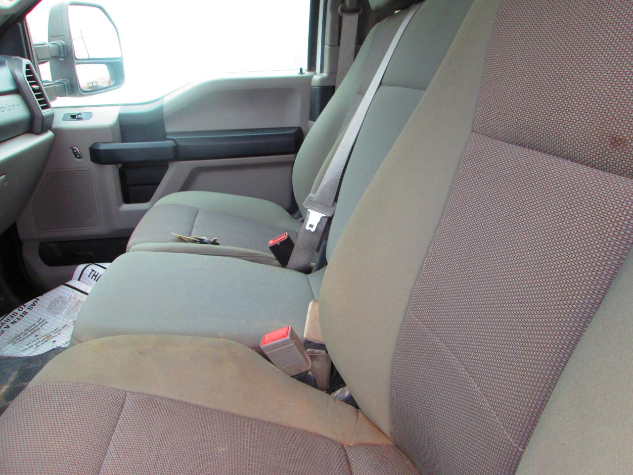 Ford Super Duty F-250 SRW XL 4WD SuperCab 8' Box 2019