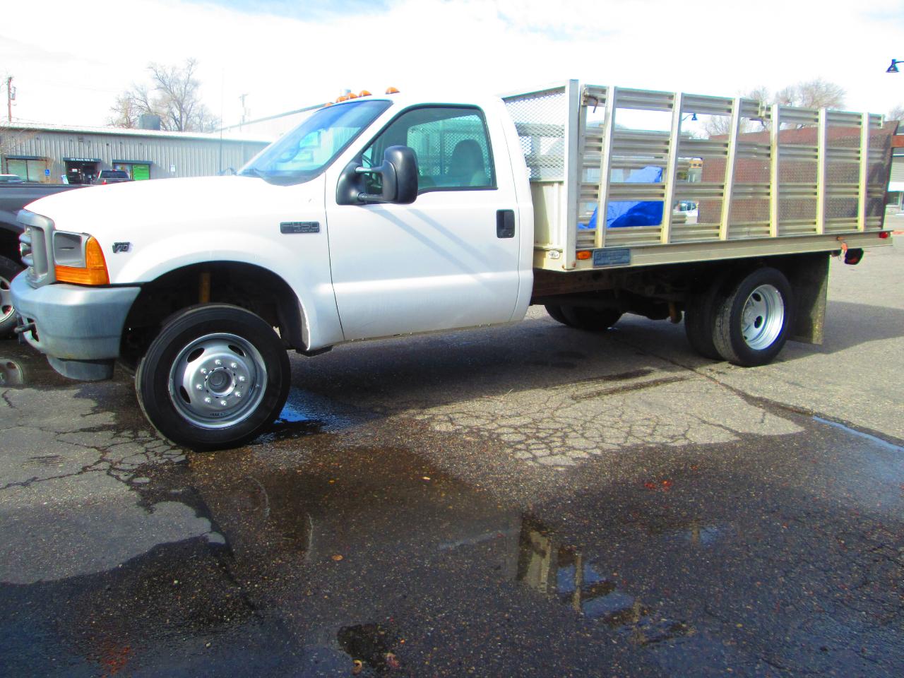 Ford Super Duty F-450 Reg Cab 141" WB XLT 2001