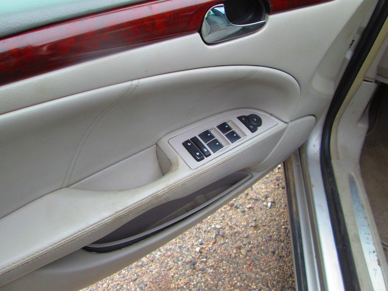 Buick Lucerne 4dr Sdn V6 CX 2008