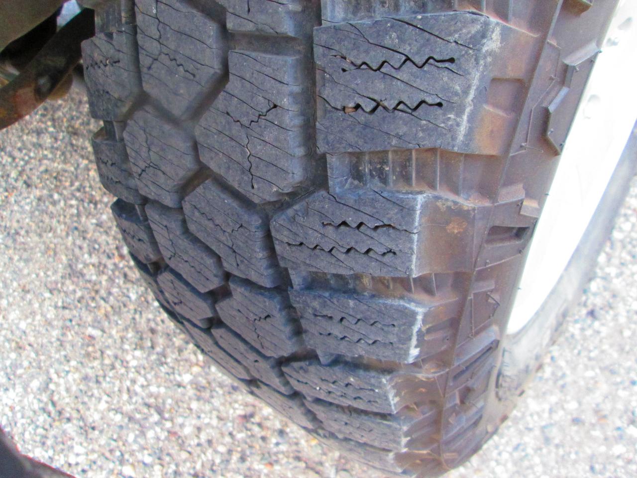 Jeep Wrangler Unlimited 4WD 4dr Sahara 2012