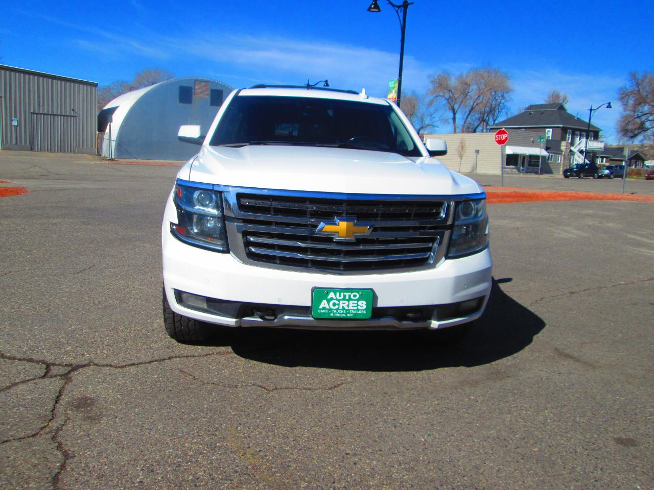 Chevrolet Suburban 4WD 4dr 1500 LT 2019