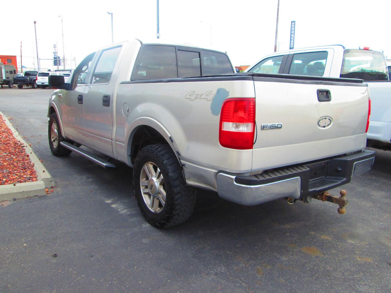 Ford F-150 SuperCrew 139" Lariat 4WD 2006