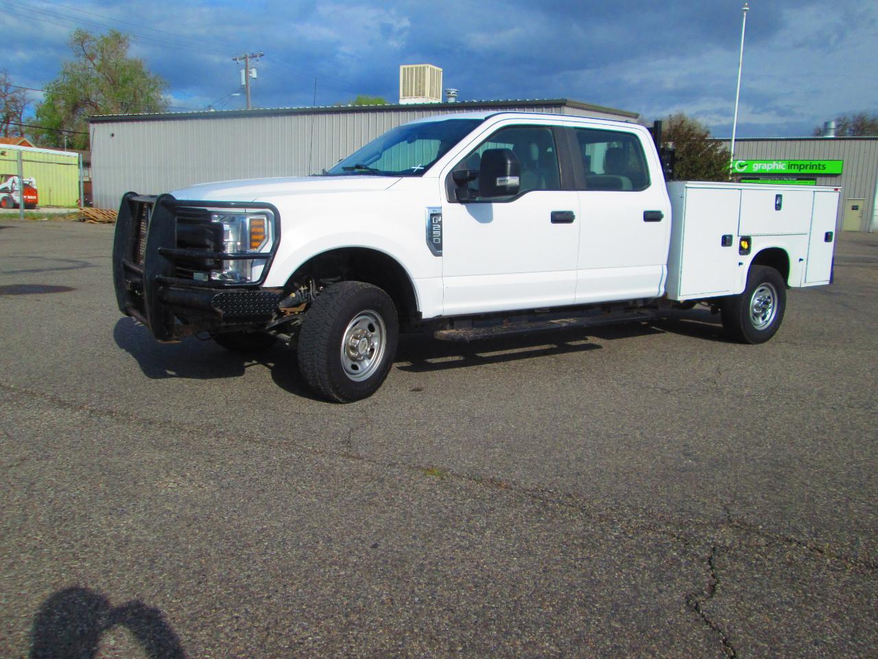 Ford Super Duty F-250 SRW XL 4WD Crew Cab 8' Box 2019
