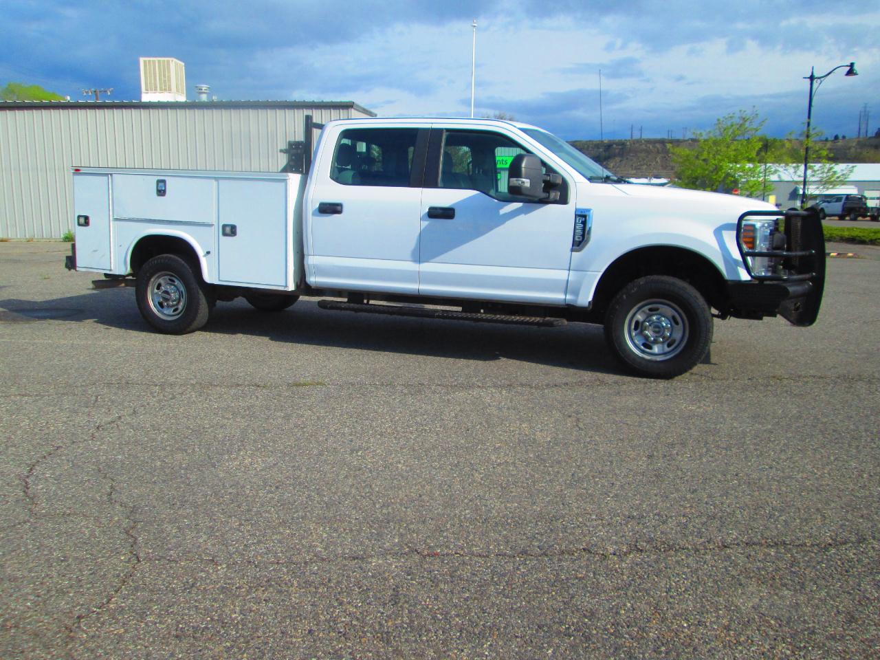 Ford Super Duty F-250 SRW XL 4WD Crew Cab 8' Box 2019