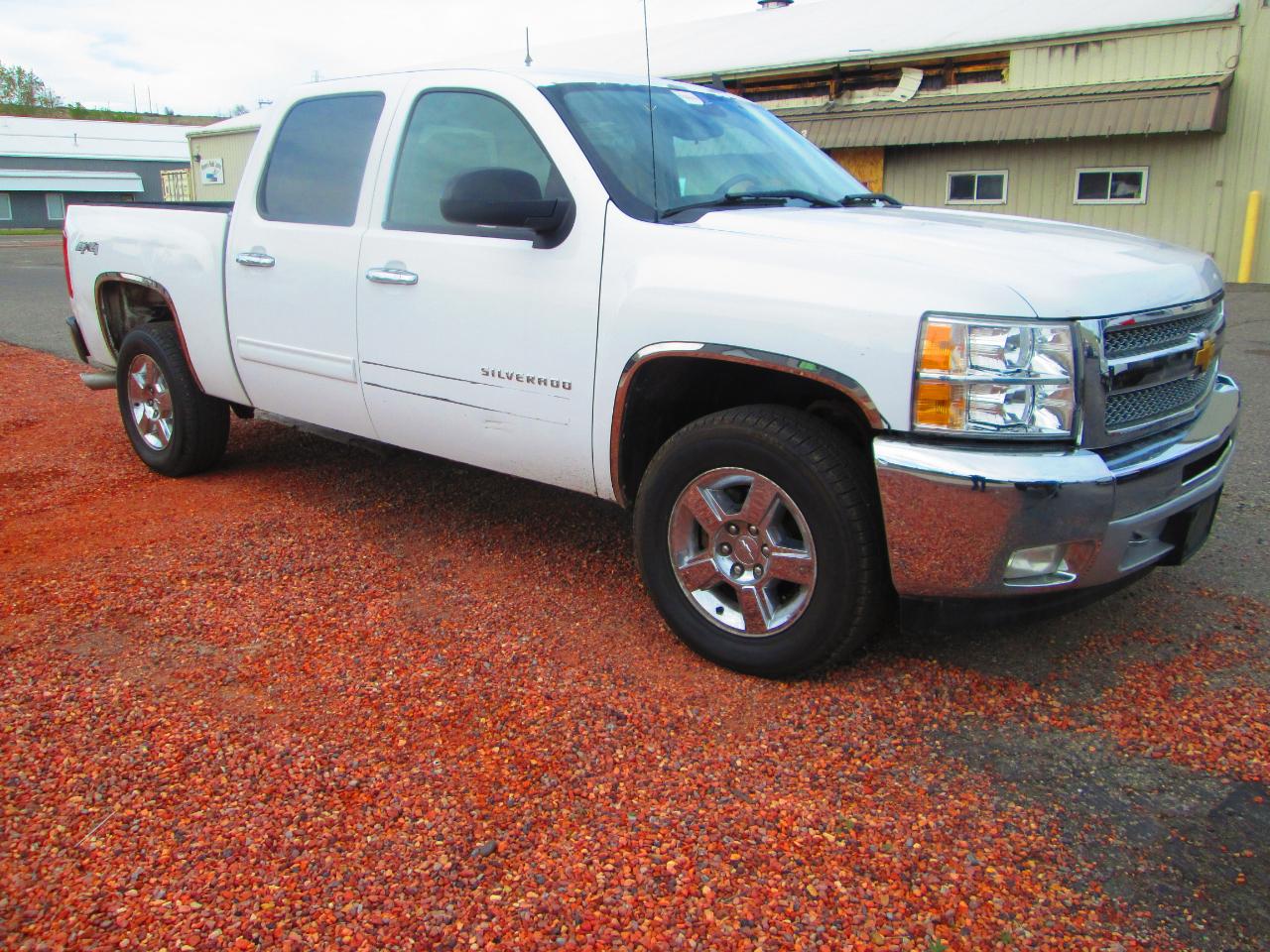 Chevrolet Silverado 1500 4WD Crew Cab 143.5" LT 2013