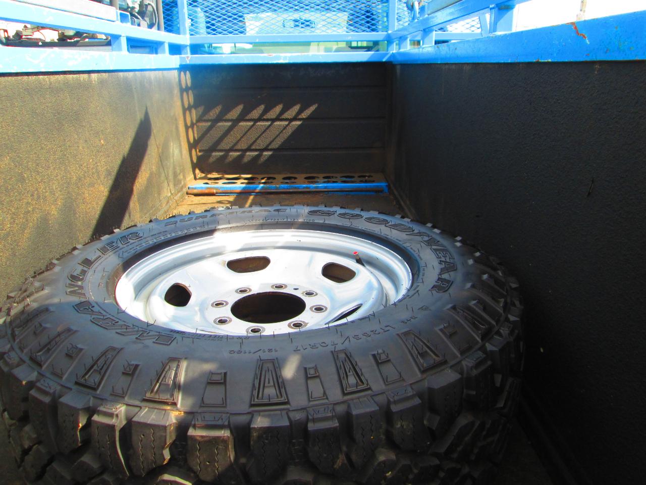Ford Super Duty F-350 SRW 4WD SuperCab 158" XL 2015