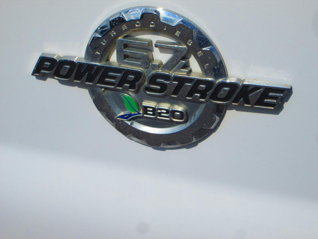 Ford Super Duty F-350 SRW 4WD SuperCab 158" XL 2015