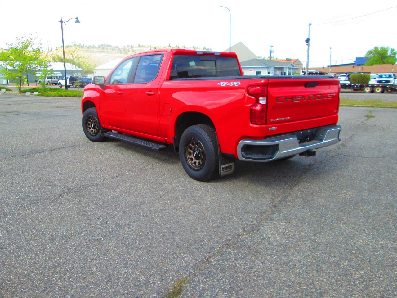 Chevrolet Silverado 1500 4WD Crew Cab 147" LT 2020