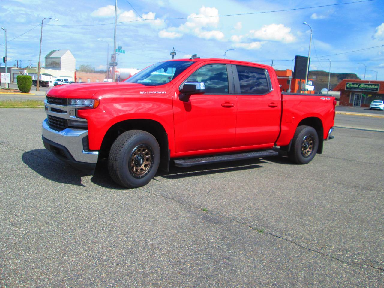 Chevrolet Silverado 1500 4WD Crew Cab 147" LT 2020