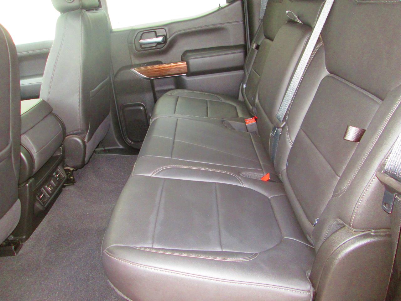 Chevrolet Silverado 1500 4WD Crew Cab 147" LT 2020